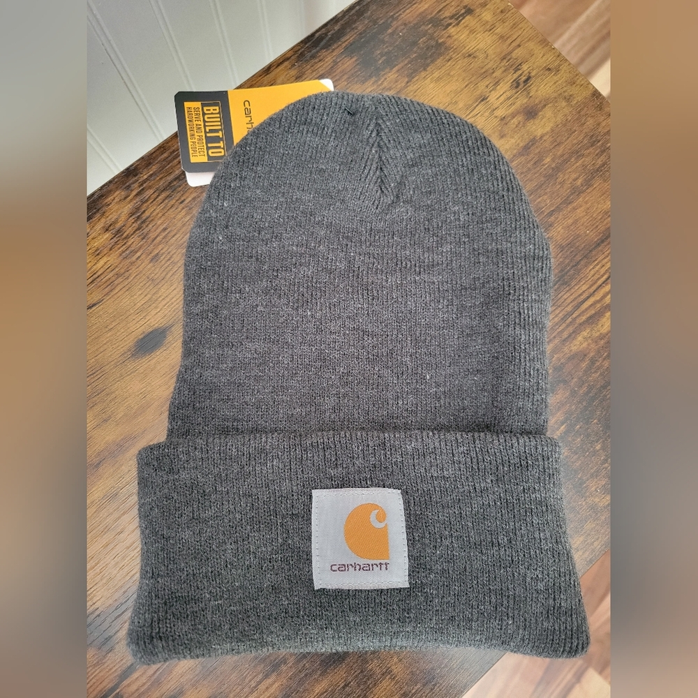 NWT Carhartt Men's Gray Beanie